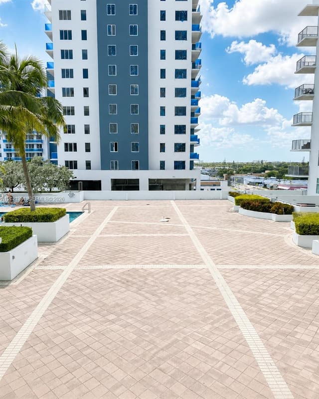 140 S Dixie Hwy # 510, Hollywood FL 33020 - Hollywood, FL - Photo 4