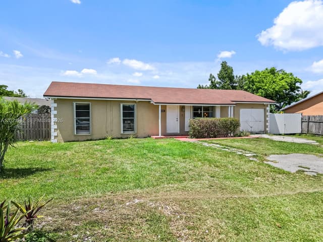 12321 SW 268, Homestead FL 33032 - Homestead, FL - Photo 2