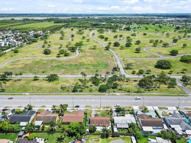 12321 SW 268, Homestead FL 33032 - Homestead, FL - Photo 3