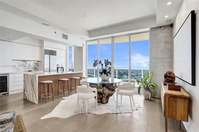 400 Alton Rd, Miami Beach FL 33139 - Miami Beach, FL - Photo 3