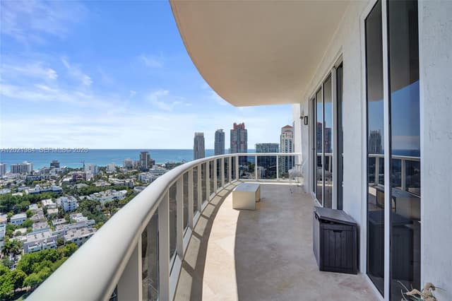 400 Alton Rd, Miami Beach FL 33139 - Miami Beach, FL - Photo 4