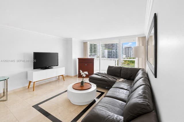 1717 N Bayshore Dr # 1437, Miami FL 33132 - Miami, FL - Photo 6