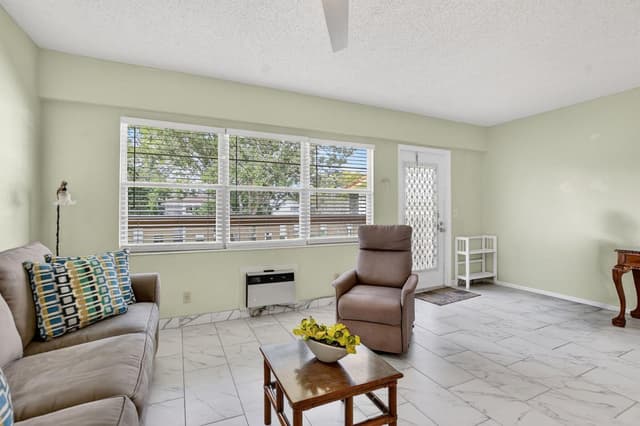 415 Mansfield # J, Boca Raton FL 33434 - Boca Raton, FL - Photo 7