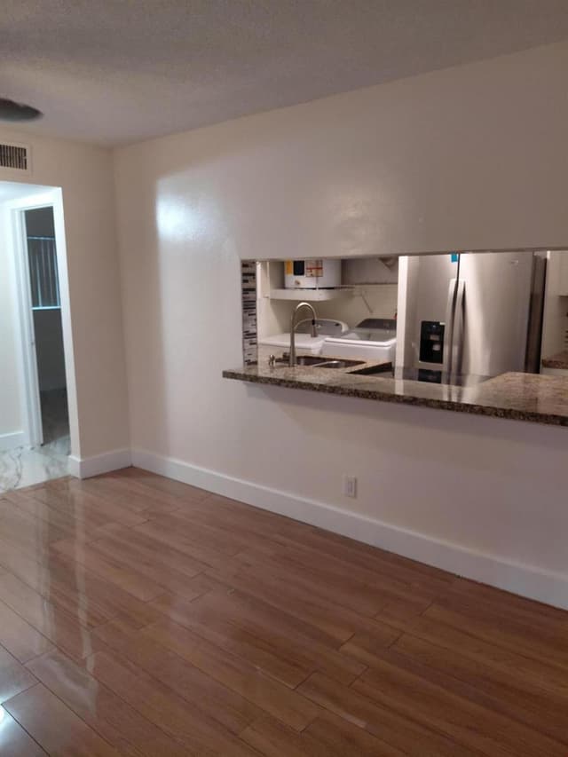 4525 NW Treehouse Lane # A, Tamarac FL 33319 - Tamarac, FL - Photo 4