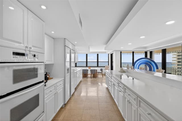 2 Grove Isle Dr # 802, Miami FL 33133 - Miami, FL - Photo 6