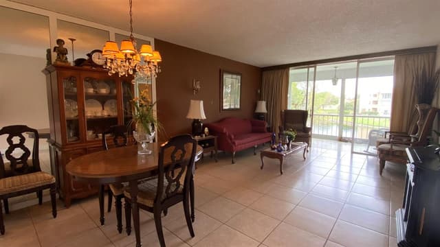 6051 NW 61st Avenue # 211, Tamarac FL 33319 - Tamarac, FL - Photo 2