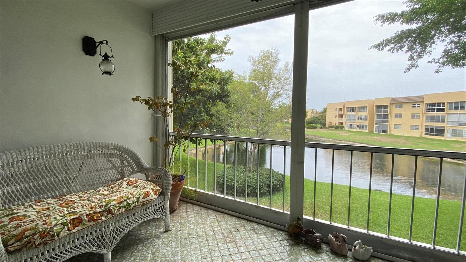 6051 NW 61st Avenue # 211, Tamarac FL 33319 - Tamarac, FL - Photo 1