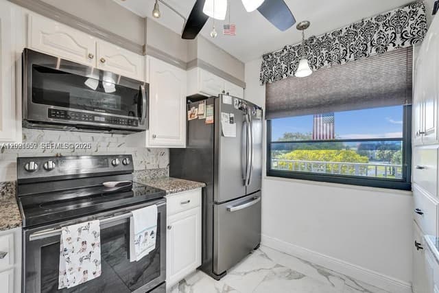 1502 Whitehall Dr # 305, Davie FL 33324 - Davie, FL - Photo 4