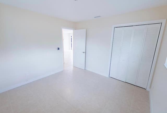 1867 Windsor Drive, North Palm Beach FL 33408 - North Palm Beach, FL - Photo 6