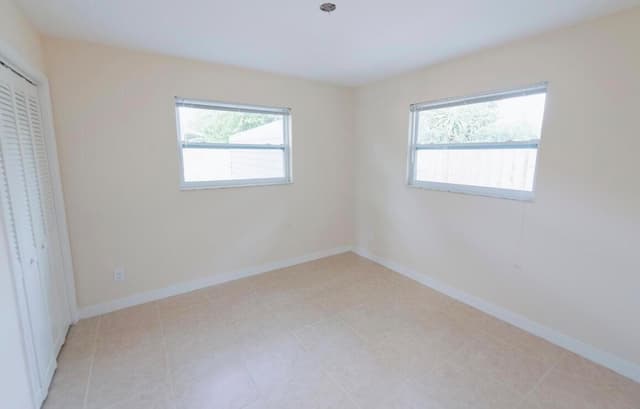 1867 Windsor Drive, North Palm Beach FL 33408 - North Palm Beach, FL - Photo 7