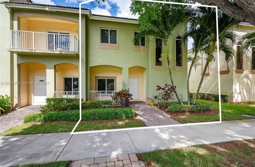 2343 SE 16th Pl, Homestead FL 33035