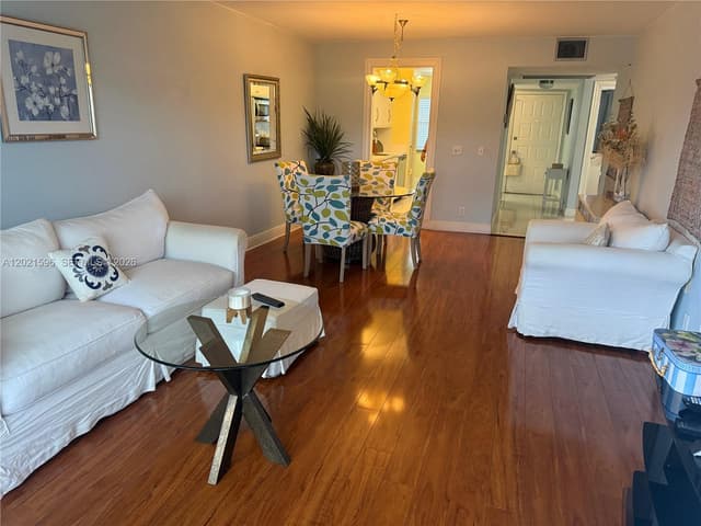 12501 SW 14th St # 314R, Pembroke Pines FL 33027 - Pembroke Pines, FL - Photo 3