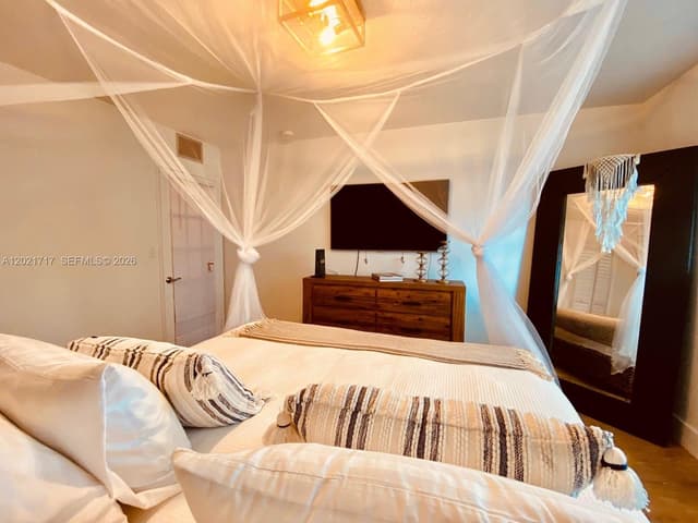 325 Ocean Dr # 408, Miami Beach FL 33139 - Miami Beach, FL - Photo 7