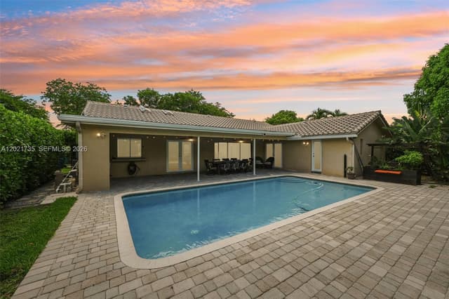 483 NW 107th Ave, Coral Springs FL 33071 - Coral Springs, FL - Photo 3