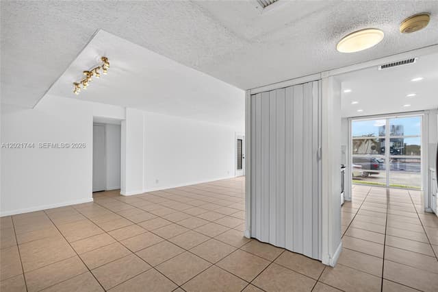 2000 Atlantic Shores Blvd # 120, Hallandale Beach FL 33009 - Hallandale Beach, FL - Photo 6