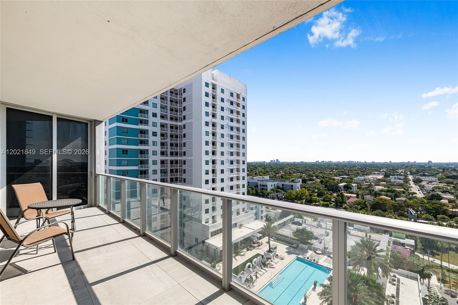 1010 SW 2nd Ave # 1608, Miami FL 33130
