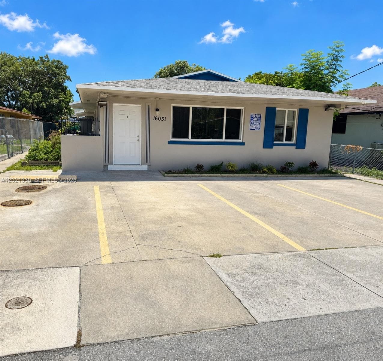 16031 NE 19th Pl, North Miami Beach FL 33162