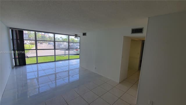801 Three Islands Blvd # 109, Hallandale Beach FL 33009 - Hallandale Beach, FL - Photo 4