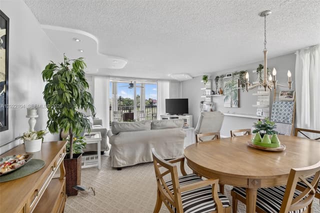 3771 Environ Blvd # 355, Lauderhill FL 33319 - Lauderhill, FL - Photo 7