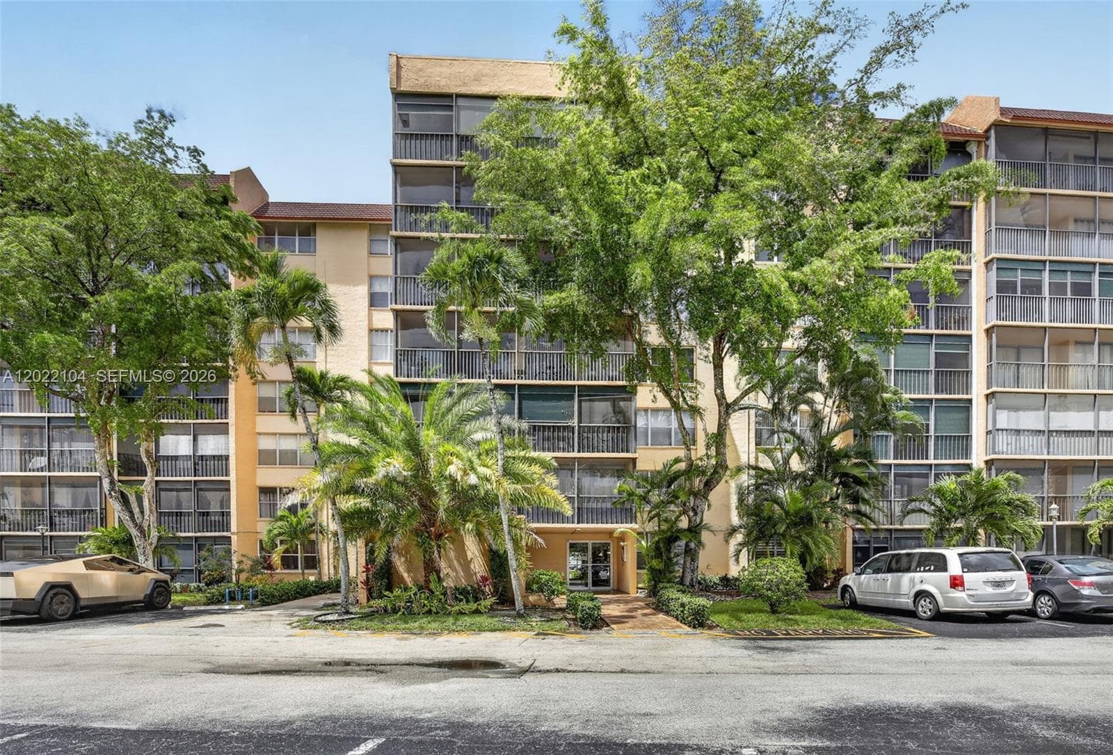 3771 Environ Blvd # 355, Lauderhill FL 33319 - Lauderhill, FL - Photo 1