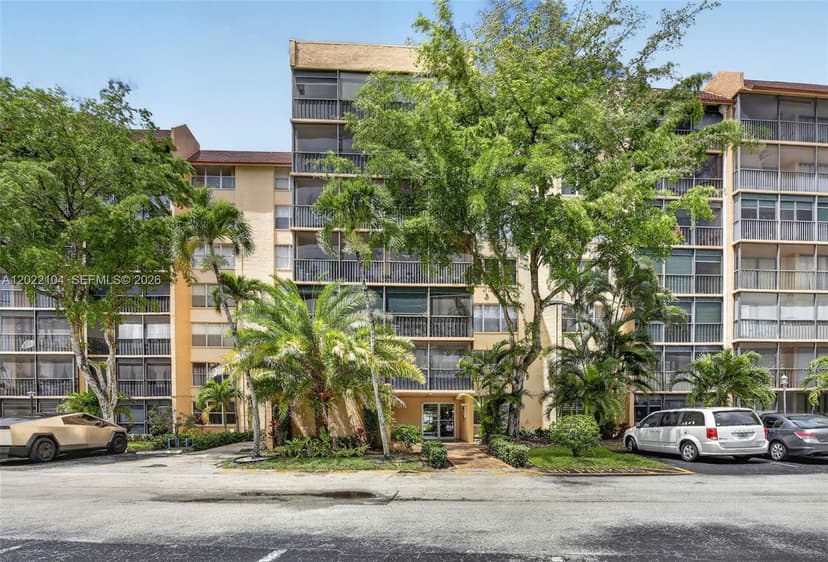 3771 Environ Blvd # 355, Lauderhill FL 33319