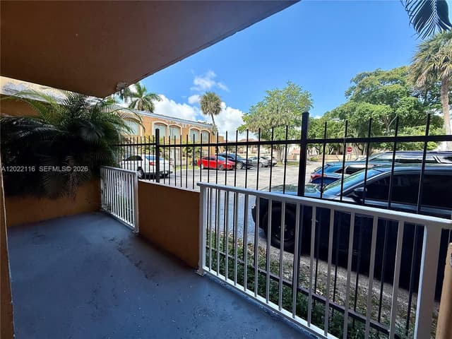 18101 NW 68th Ave # B102, Hialeah FL 33015 - Hialeah, FL - Photo 6