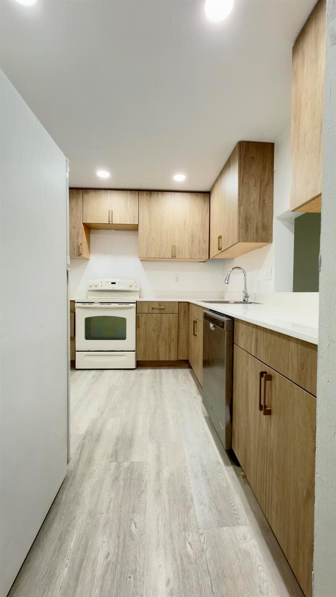 4364 NW 9th # 2a, Deerfield Beach FL 33064
