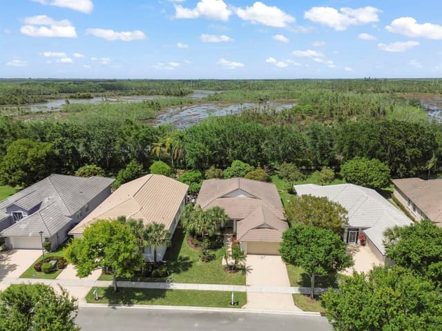 2464 Sailfish Cove Drive, West Palm Beach FL 33411 - West Palm Beach, FL - Photo 2