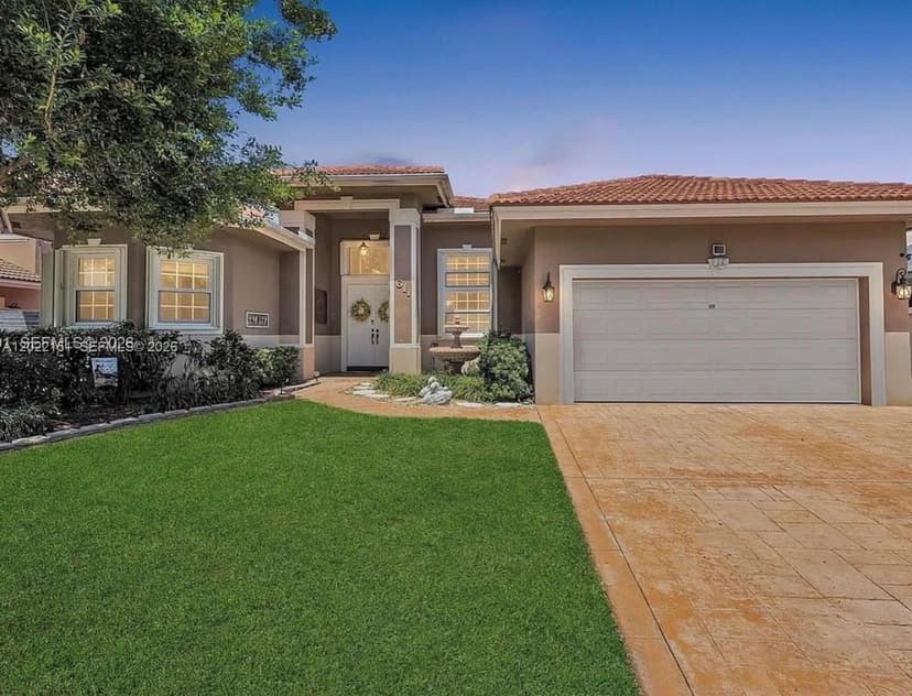 611 NW 42nd Ave, Coconut Creek FL 33066