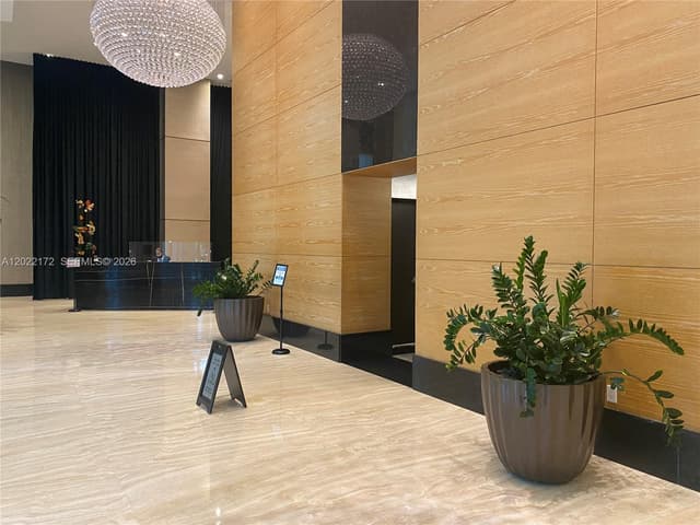 950 Brickell Bay Dr # 2206, Miami FL 33131 - Miami, FL - Photo 3