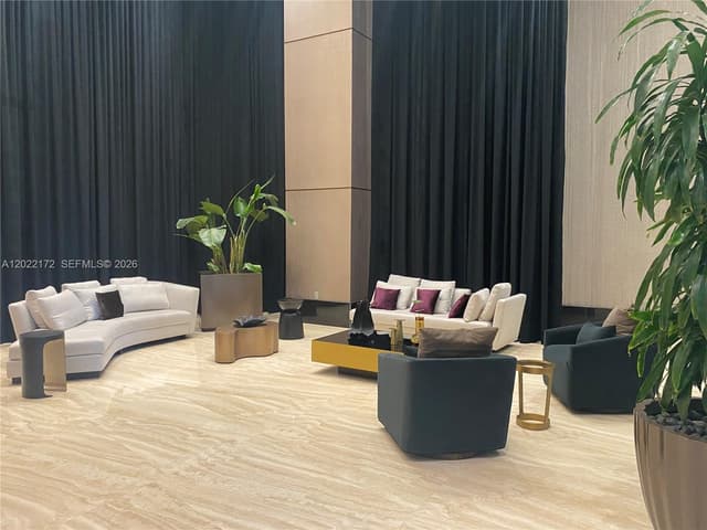950 Brickell Bay Dr # 2206, Miami FL 33131 - Miami, FL - Photo 4