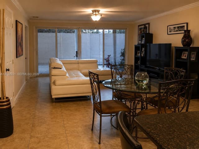 2839 Taylor St # 8, Hollywood FL 33020 - Hollywood, FL - Photo 2