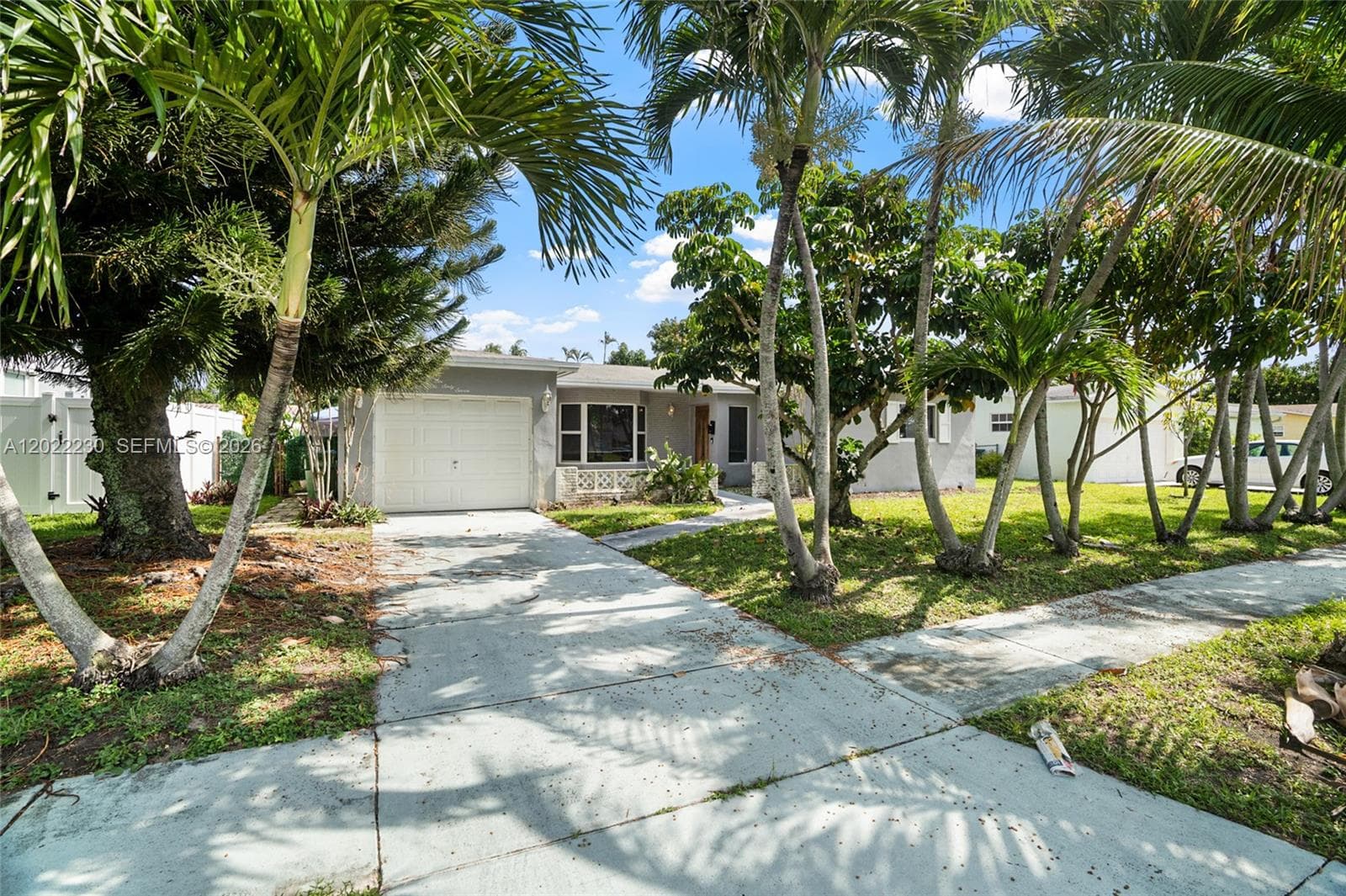 6667 NW 1st St, Margate FL 33063