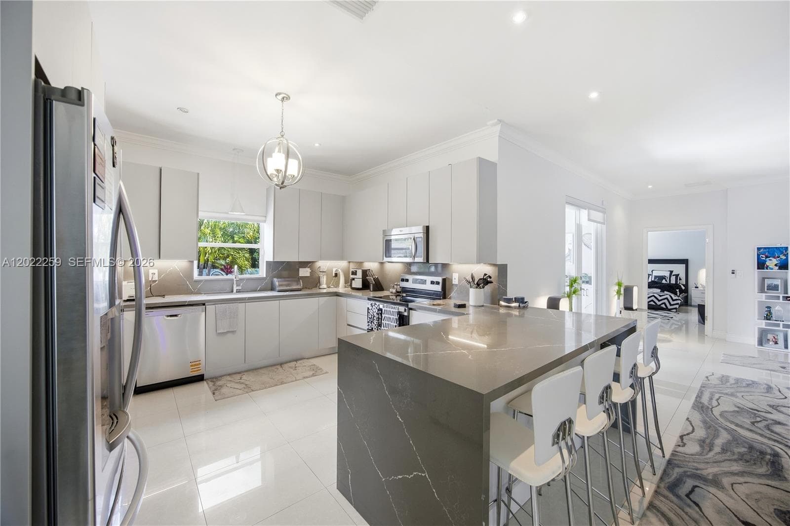 105 NE 28th Ct, Wilton Manors FL 33334