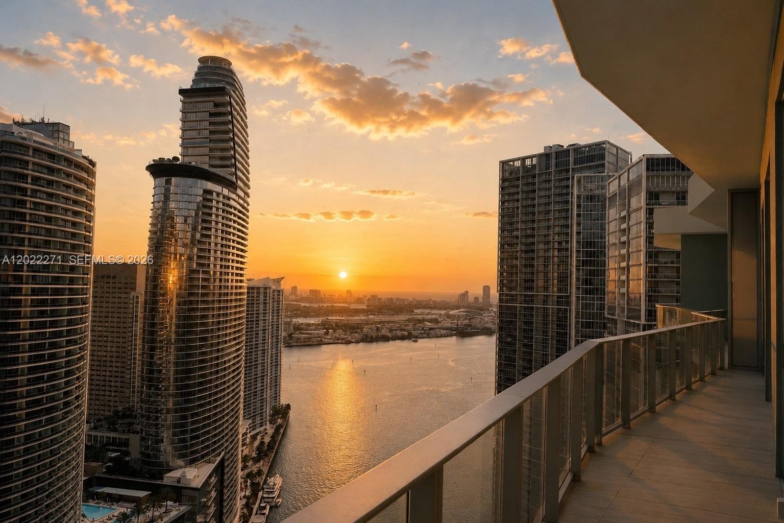 77 SE 5 St, Miami FL 33131 - Miami, FL - Photo 1