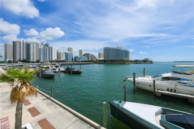 999 Brickell Bay Dr # 209, Miami FL 33131 - Miami, FL - Photo 3