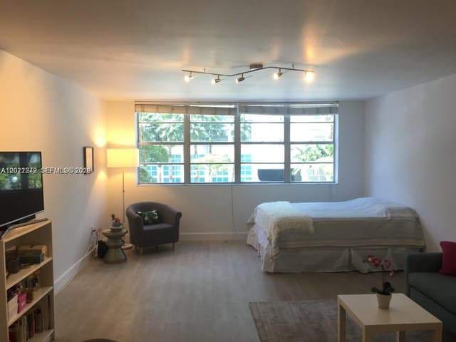999 Brickell Bay Dr # 209, Miami FL 33131 - Miami, FL - Photo 4