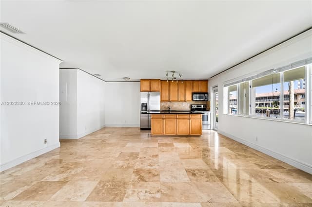 2881 NE 32nd St # 111, Fort Lauderdale FL 33306 - Fort Lauderdale, FL - Photo 3