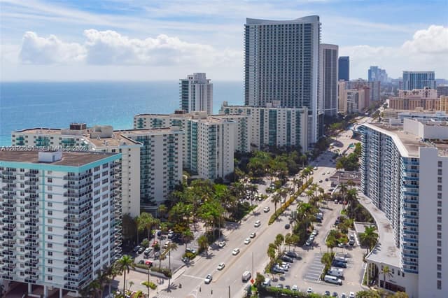 3801 S Ocean Dr # 2Z, Hollywood FL 33019 - Hollywood, FL - Photo 2