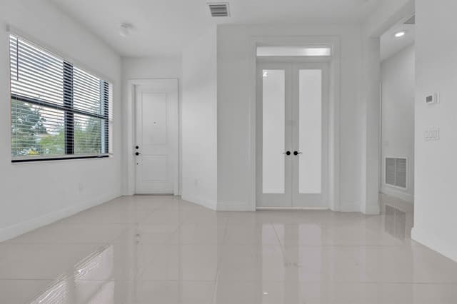5501 Santa Rosa Lane, Westlake FL 33470 - Westlake, FL - Photo 3