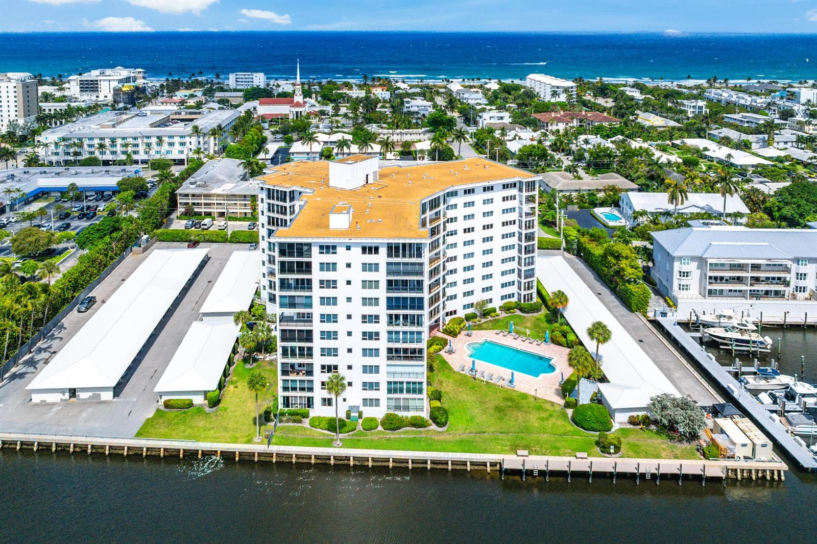 86 Macfarlane Drive # 8f, Delray Beach FL 33483