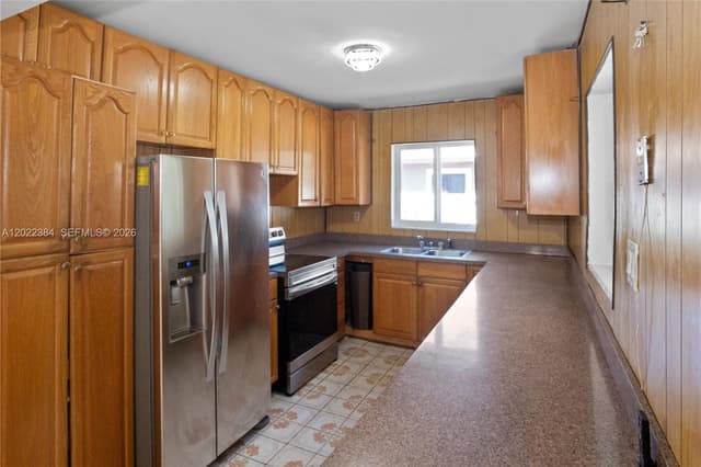 1075 NW 127th St, North Miami FL 33168 - North Miami, FL - Photo 6