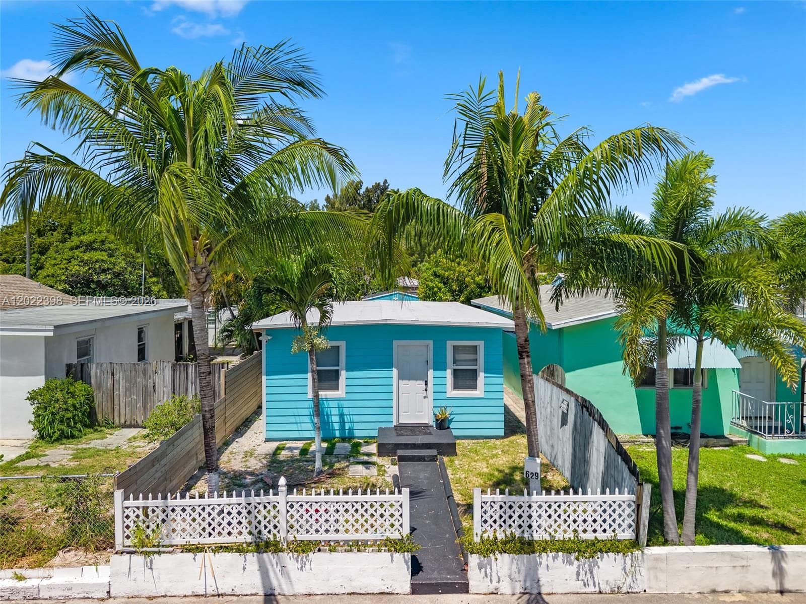 629 N F St, Lake Worth FL 33460
