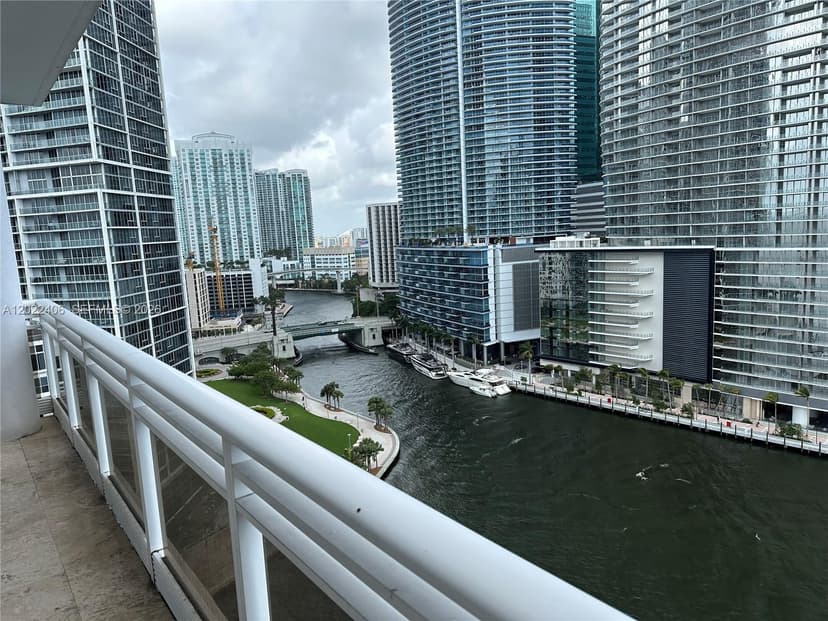 901 Brickell Key Blvd # 2005, Miami FL 33131