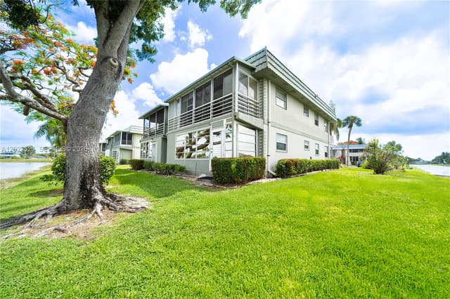 145 Brittany D # 145, Delray Beach FL 33446 - Delray Beach, FL - Photo 4