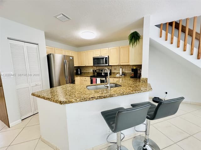8952 NW 38th Dr., Coral Springs FL 33065 - Coral Springs, FL - Photo 3