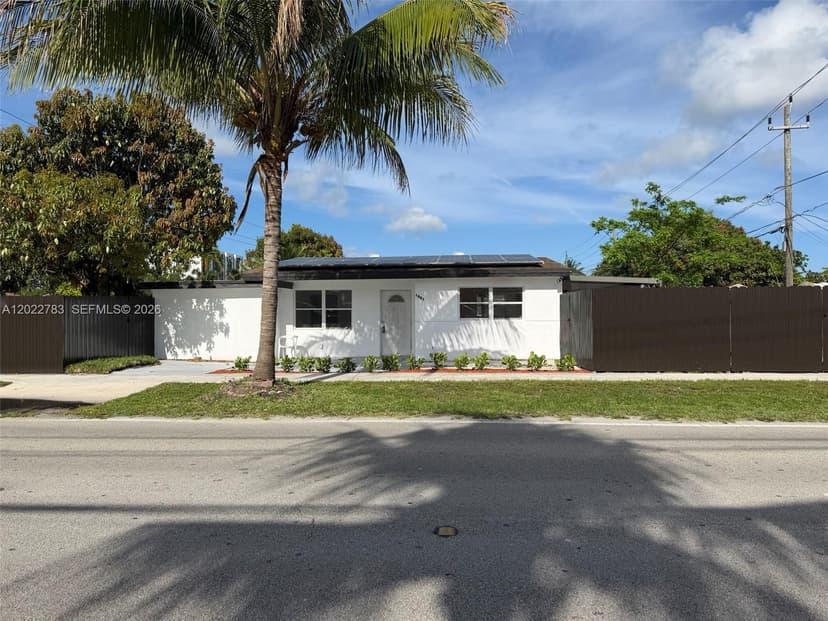 1001 S 62nd Ave, Hollywood FL 33023