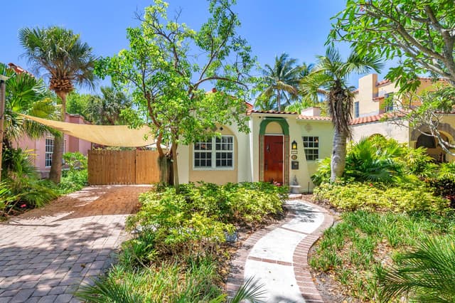714 Sunset Road, West Palm Beach FL 33401 - West Palm Beach, FL - Photo 2