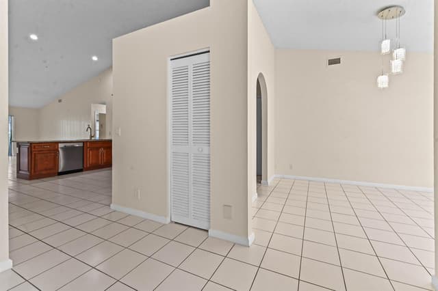 18377 Fresh Lake Way, Boca Raton FL 33498 - Boca Raton, FL - Photo 7