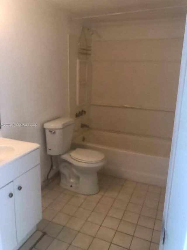 6155 NW 186th St # 209, Hialeah FL 33015 - Hialeah, FL - Photo 5